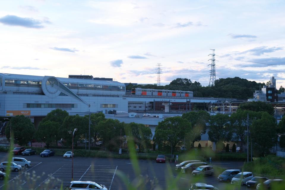 モノレールのある風景